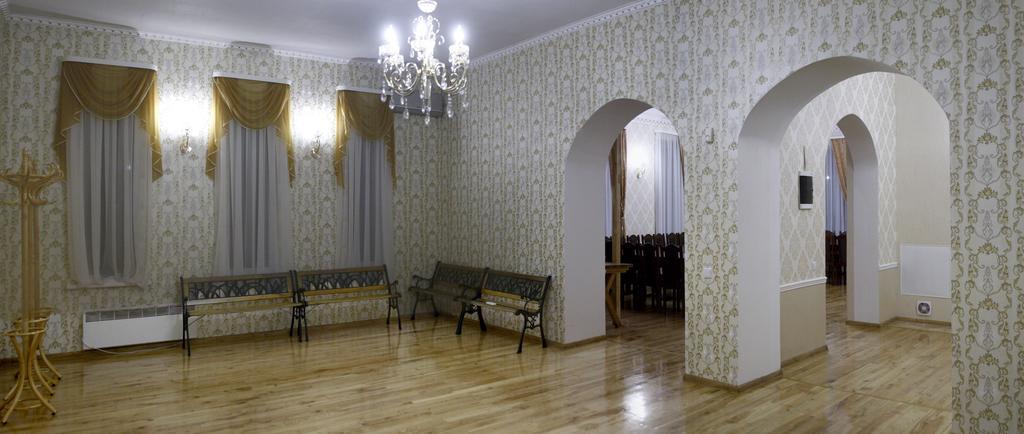 Hotel Lecu Muiza Leci Zewnętrze zdjęcie