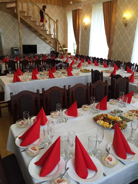 Hotel Lecu Muiza Leci Zewnętrze zdjęcie